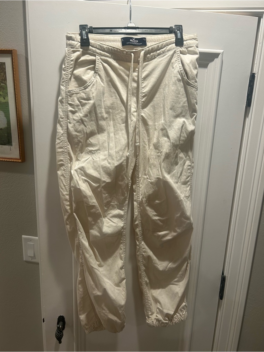 Hollister Cream Drawstring Jogger Pants